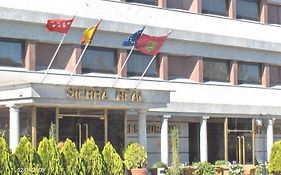 Hotel Sierra Real